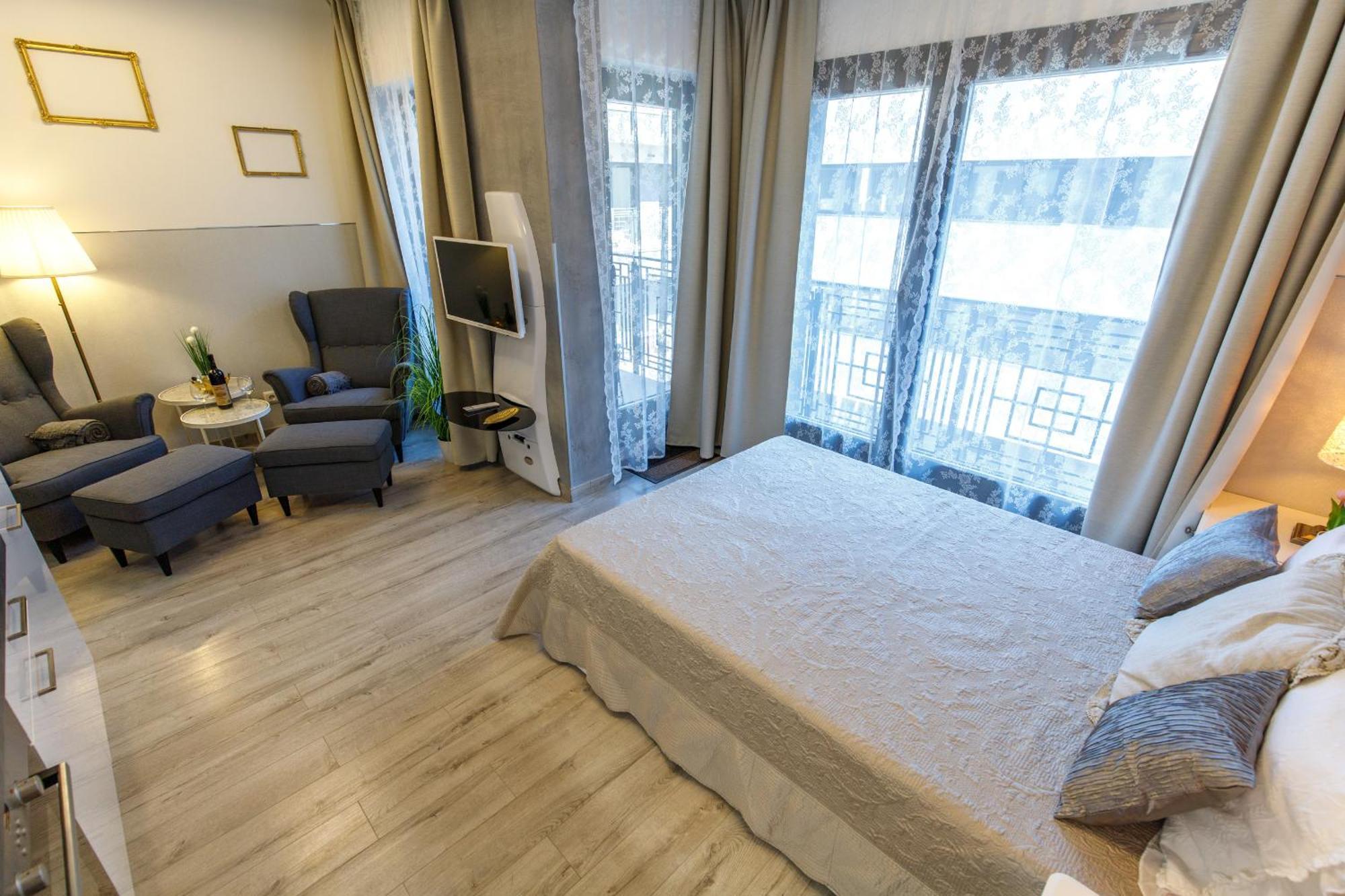 K40 Romantic Deluxe Studio In The City Center Budapest Exterior foto